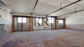 NA PREDAJ areál 7900 m2, SKLADY o výmere 1480 m2, Nové Mesto - 8