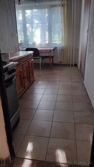 Predám 2. izbový byt s balkónom - 8