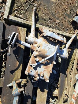 Zetor 3011 převodovka a jiné díly - 8