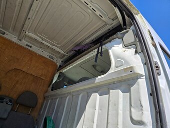 Rozpredám na diely _ opel movano - 8