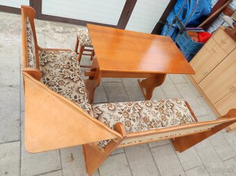 Jedálenský stôl - 8