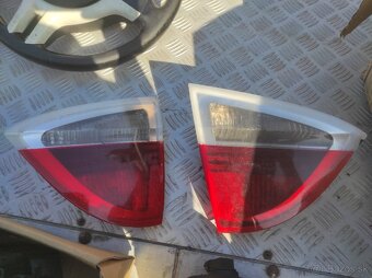 BMW e90/91 diely - 8