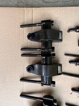 Vstrekovace 1.9 tdi golf 5 volkswagen typ motora BLS - 8