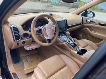 Porsche Cayenne 3.6 PLATINUM EDITION 2017r - 8
