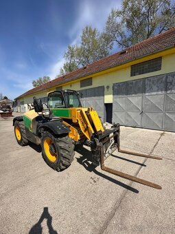 Teleskopický nakladač JCB 531-70 - 8
