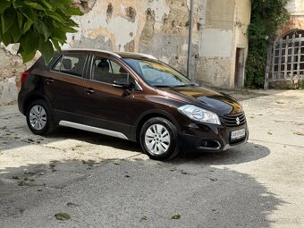 Suzuki SX4 S-Cross 1.6 I VVT Premium CVT 4WD - 8