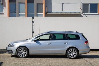 Volkswagen Passat b7 Variant 2.0 TDI Highline - 8