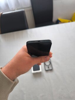 iPhone 13 mini 128GB - 8