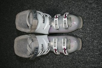 dievcenské lyže Dynamic elve 130 cm , lyžiarky - 8