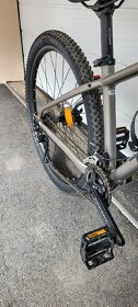 Horský bicykel TREK XCALIBER8,kolesá 27,5,rám 15,5"/40cm - 8