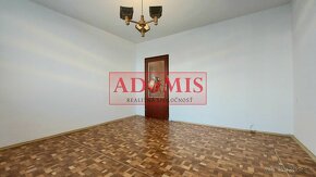 ADOMIS - predám 2-izb priestranný byt 55m2,loggia,Bukureštsk - 8