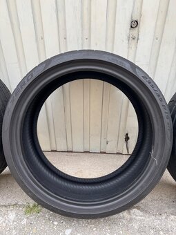 Pirelli P Zero 235 35 19 4ks - 8