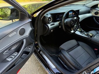 Mercedes-Benz E trieda Sedan 220 d A/T - 8