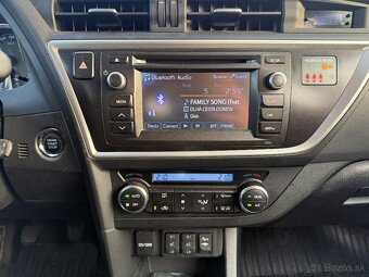 Toyota AURIS TS 2013 - 8
