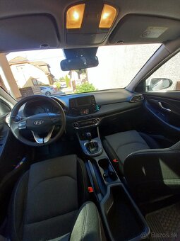 Hyundai i30 CW Kombi 1.4i 73kw - 8