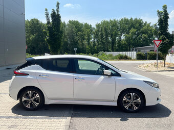 Nissan Leaf N-Connecta 40KWH V ZÁRUKE 360 STUPŇOVÁ KAMERA - 8
