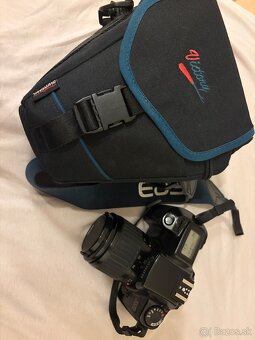 Analógová zrkadlovka Canon eos 1000F - 8