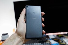 Sony Xperia E5 - 8
