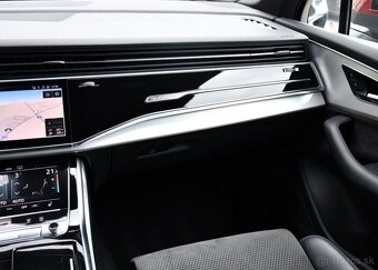 Audi Q7 50TDI Q S-LINE TAŽNÉ AIR 1M ČR 210 kw - 8