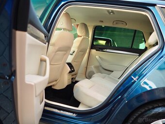 SUPERB COMBI 2019,2.0TDi,DSG,BLUE LAVA Metalic,LED,GPS,Ťažné - 8