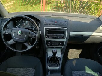 Škoda octavia 2 2.0 tdi - 8