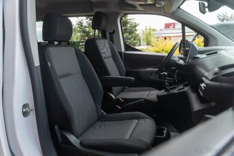 Toyota Proace City Verso Shuttle Long 1.5D 102k MT/6 - 8