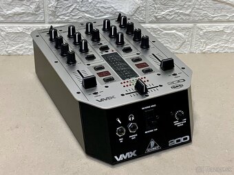Behringer VMX 200 …. Mixpult …. Mixer - 8