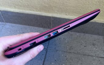 Acer Aspire 3/ Intel 4 jadro / 4 GB RAM / SSD+HDD/ 15.6"FHD - 8