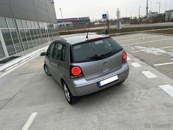 Volkswagen Polo 1.2 benzín 2009 - 8