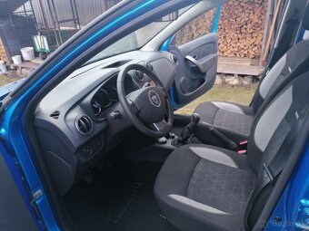 Dacia Sandero - 8