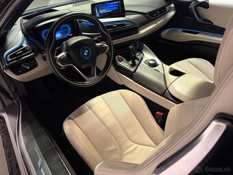 BMW I8 - 8