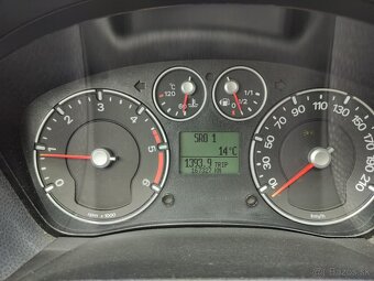 Ford Fiesta - 8