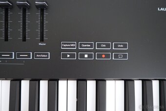 Midi klávesy Novation Launchkey 49 MK3 - 8