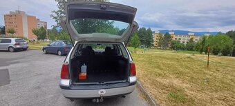 Volkswagen golf combi 1.9 - 8