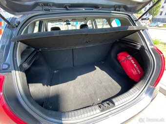 Kia Ceed 1,4 77kW 2008 (STK do 2027) - 8