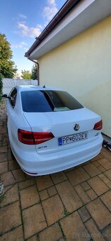 Volkswagen jetta highline - 8