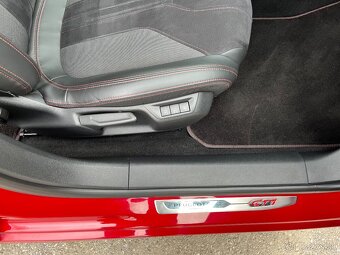 Peugeot 308GTI 200kw - 8