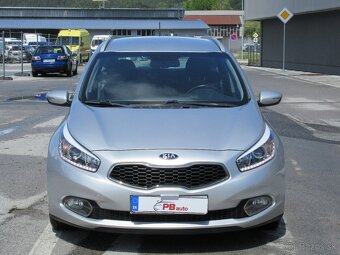 Kia Cee´d SW 1.6 GDI LX/Silver s odp. DPH - 8