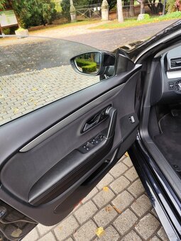 Volkswagen Passat CC - 8