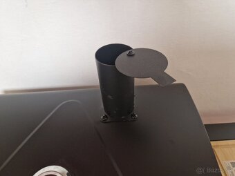 Klarstein Meat Machine gril na drevené uhlie - 8