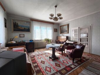 Predám priestranný dom v meste Zlaté Moravce - 8