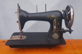 Šijací stroj - 3ks - 8