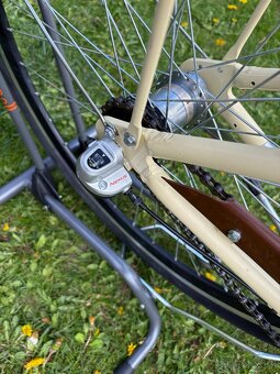 Predám elegantný mestský bicykel Lavita – takmer nový - 8