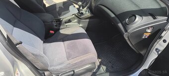 Honda Civic 1.8 - 8