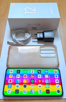 xiaomi 12T Pro,pekny stav,200Mpx fotak,8/256GB,vykonny - 8