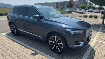 Volvo XC90 B5 (P) 2.0L 250hp KERS Inscr 7s AT8 AWD - 8