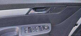 Volkswagen Sharan Highline 2.0TDI DSG 125kW 7-miest - 8