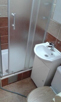 Prenájom od vlastníka 1izbovy byt Banská Bystrica (Radvaň) - 8