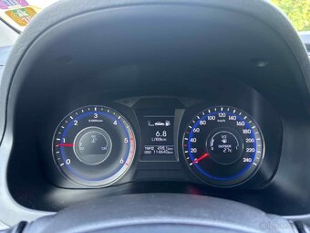 Hyundai i40 CW 1.7 CRDi 136k Style len 114k km - 8