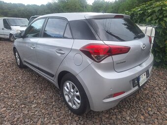 HYUNDAI I20 BENZIN ROK 2016 92000 km - 8